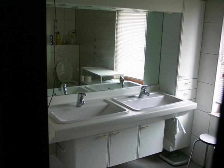 L'Appartement & Dortoir Chez Jean-Luc Baelen 外观 照片